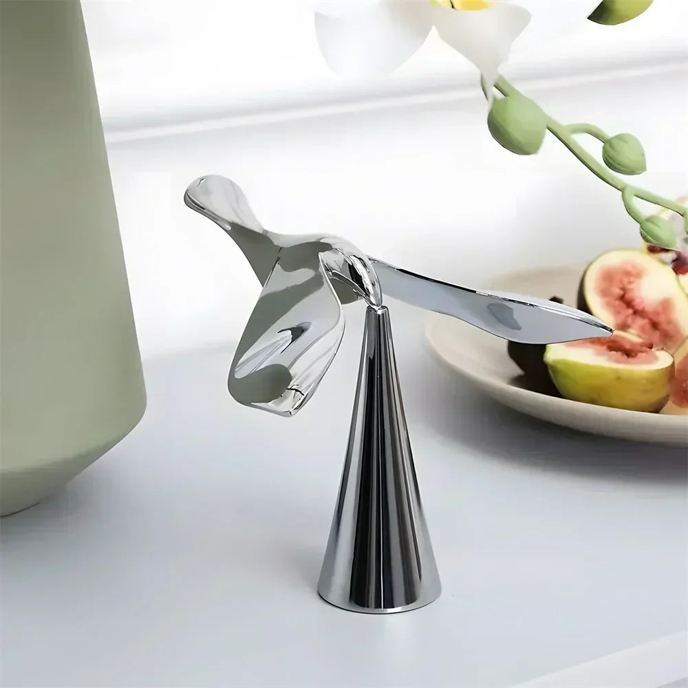 LuxeLift – The Stylish Bottle Opener You’ll Want to Show Off