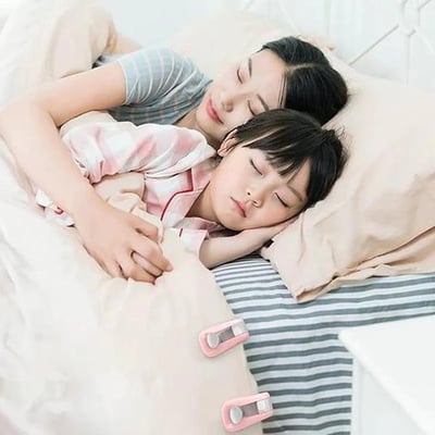6+6 FREE | ClipNest - No more slipped blankets in bed