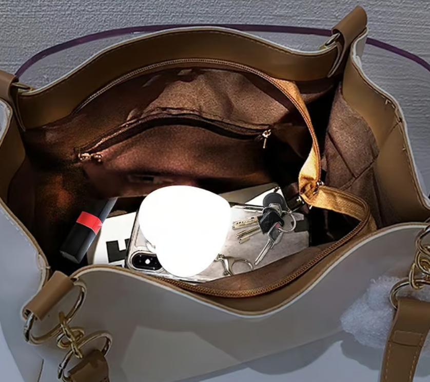 1+1 FREE | LumiHeart – Never Search for Keys in the Dark Again!