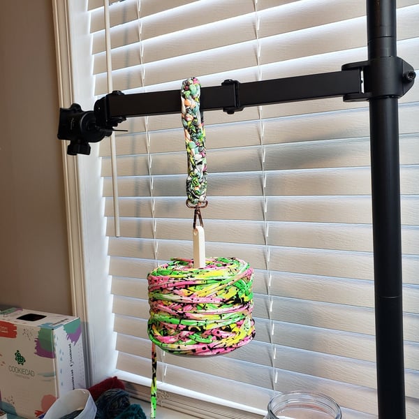 YarnMate - yarn always to hand on the go