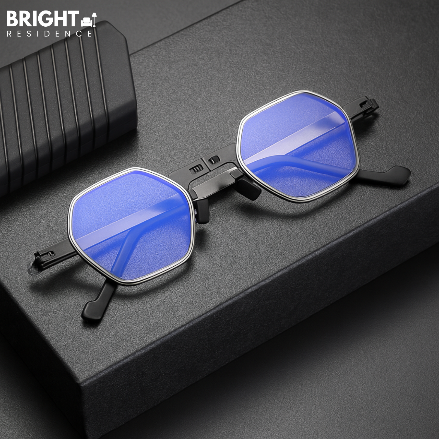 1+1 FREE | TitanFold Vision – Light, foldable & protective for your eyes!