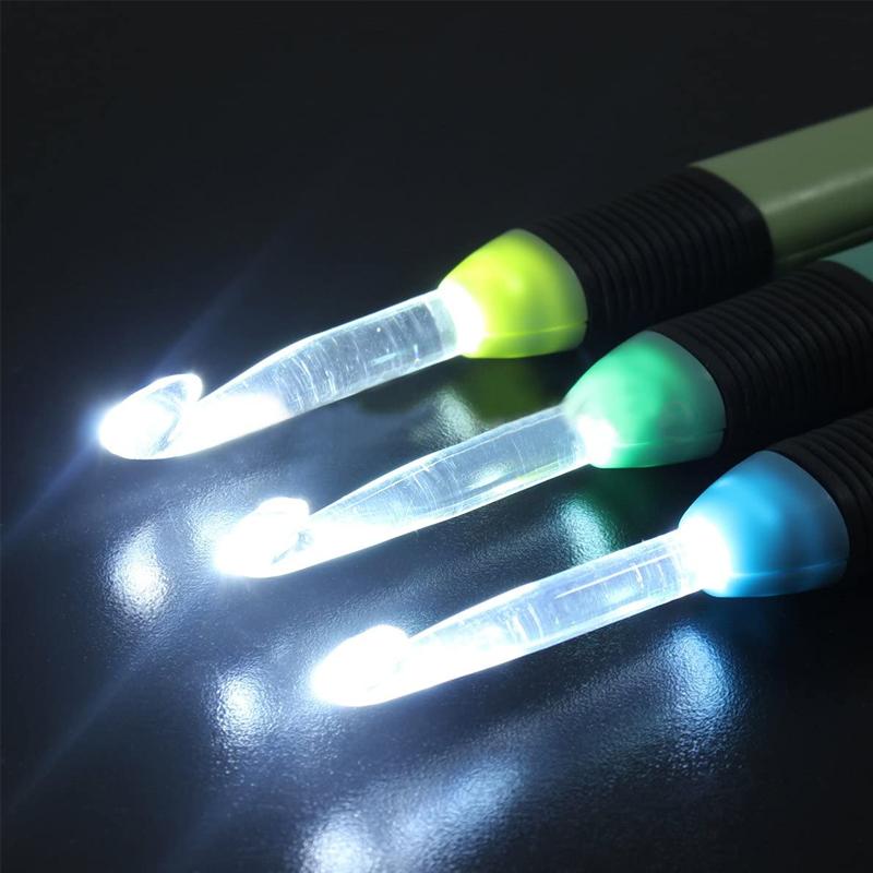 GlowHook - Glowing crochet hooks for every occasion (set of 9)
