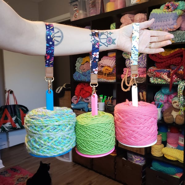 YarnMate - yarn always to hand on the go