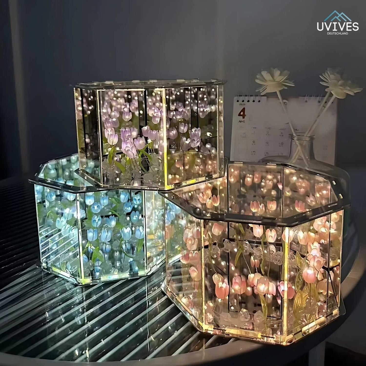 LumiFlora™ - Handmade flower cube lamp