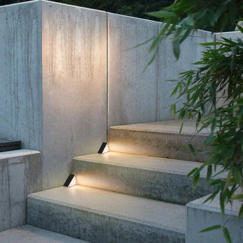 BrightStep - LED staircase lighting, solar and waterproof