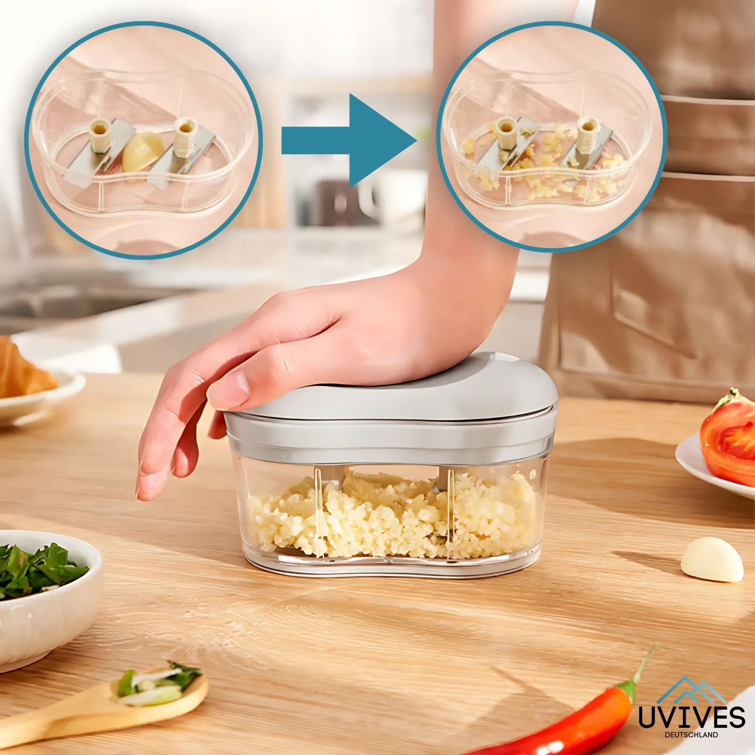 GrindWhiz™ - Hand-operated food chopper and spice maker
