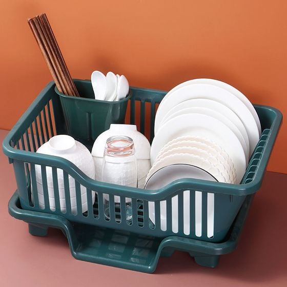 DryStack – More Space & Order When Drying Dishes