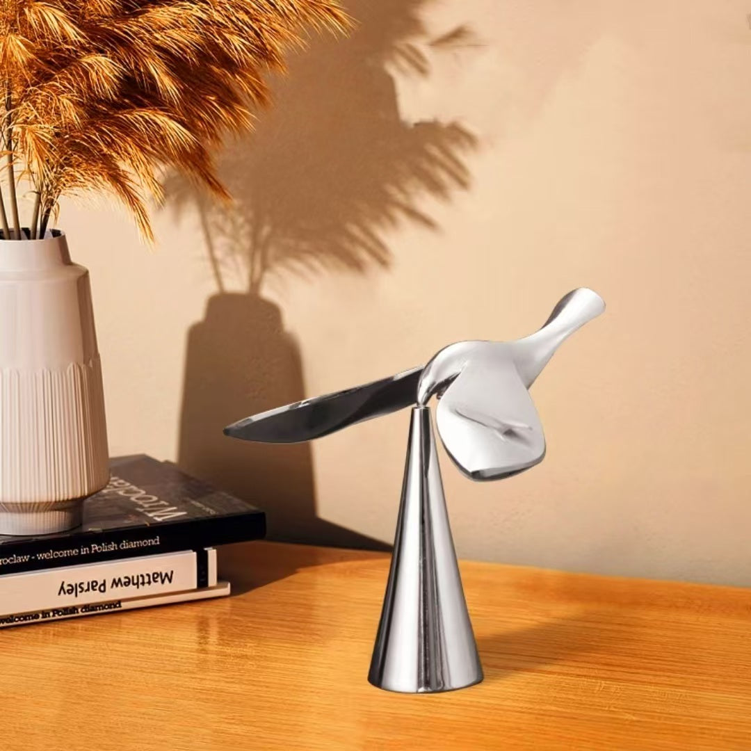 LuxeLift – The Stylish Bottle Opener You’ll Want to Show Off