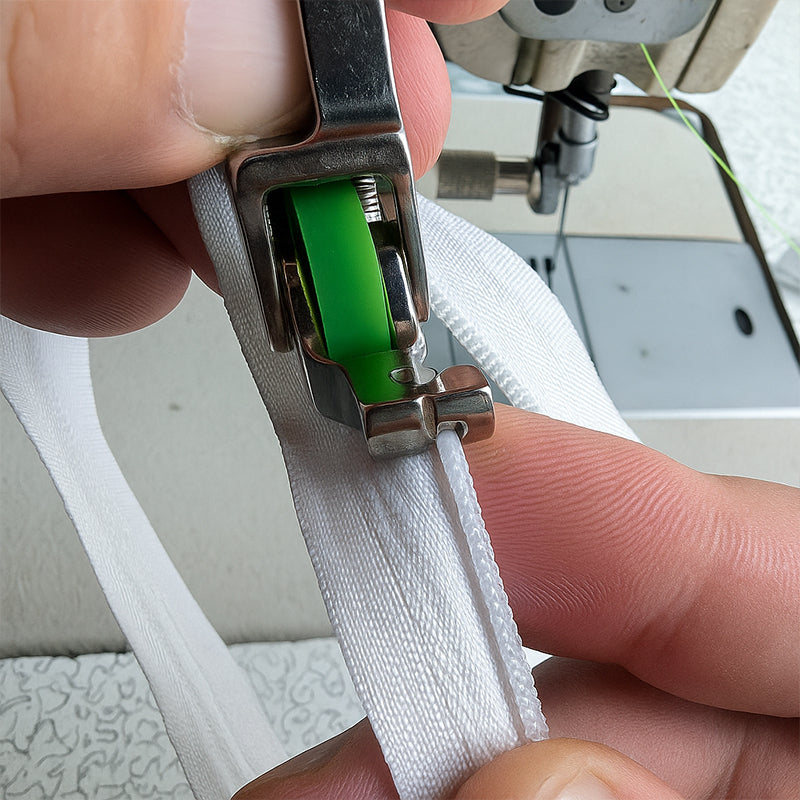 1+1 FREE | HemGlide – Perfect zippers, completely wrinkle-free