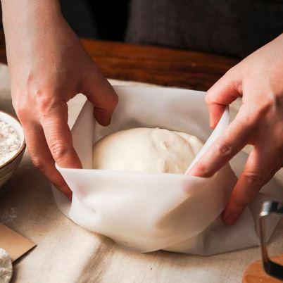 CleanBake – Dough kneading without mess!