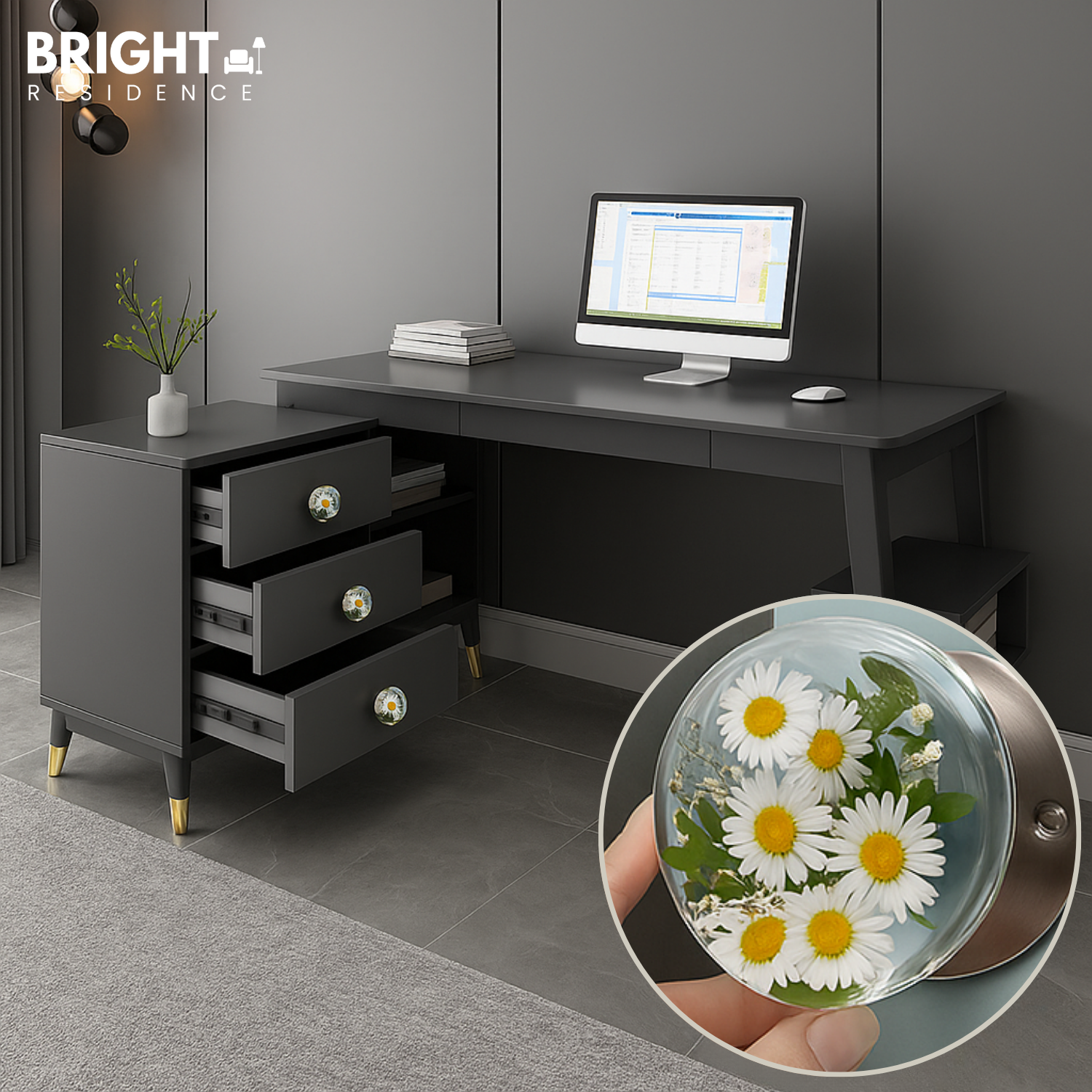 CharmGrip – Opening doors with style and character!