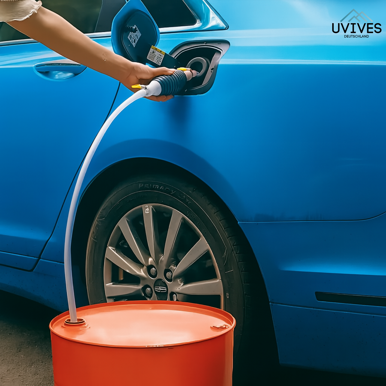 FlexiPump – The Hand Pump for Quick and Easy Liquid Transfer