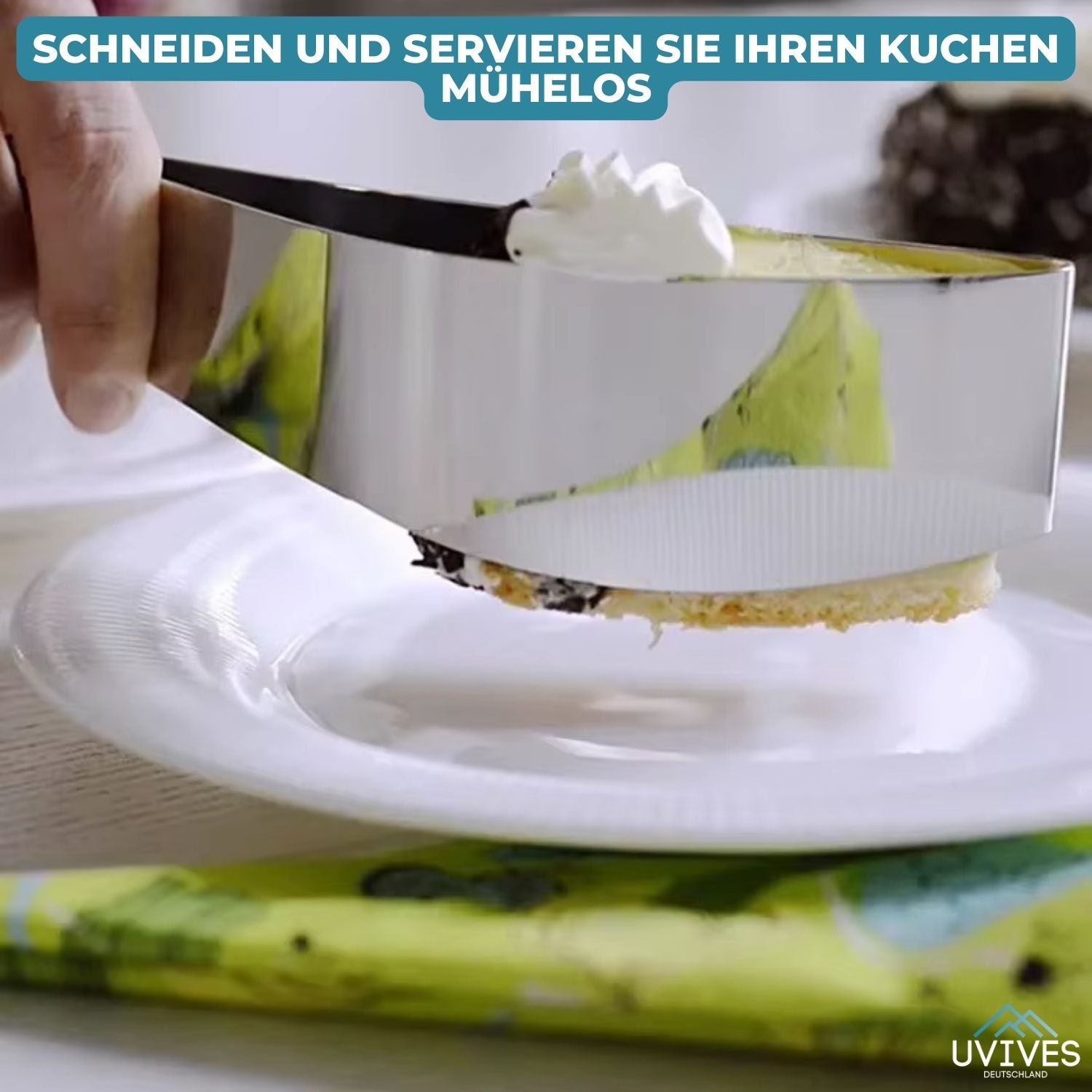 BakeCut™ - Aluminum cake cutter