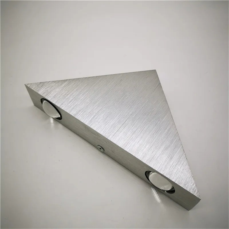 LumiBrite - Intelligent solar wall light for outdoor areas