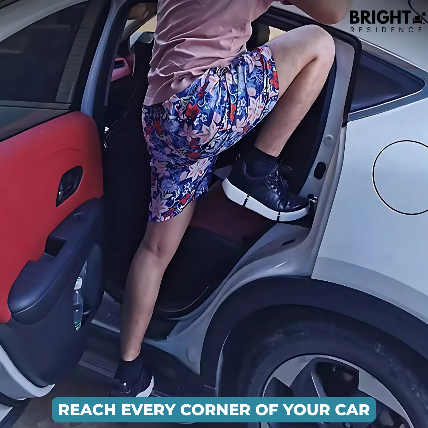 1+1 FREE | ElevAuto™ - Car carrier step