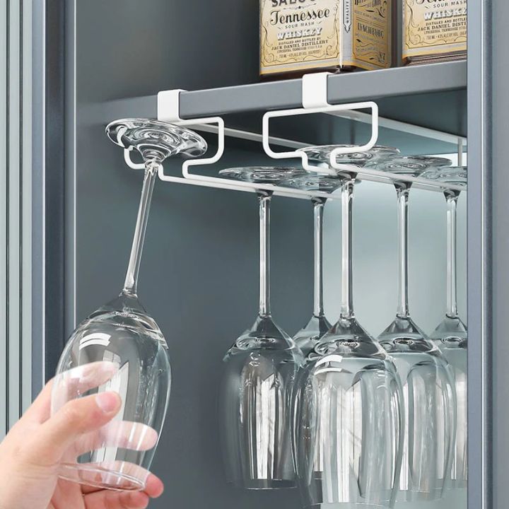 GlassEase - Stylish storage for your wine glasses