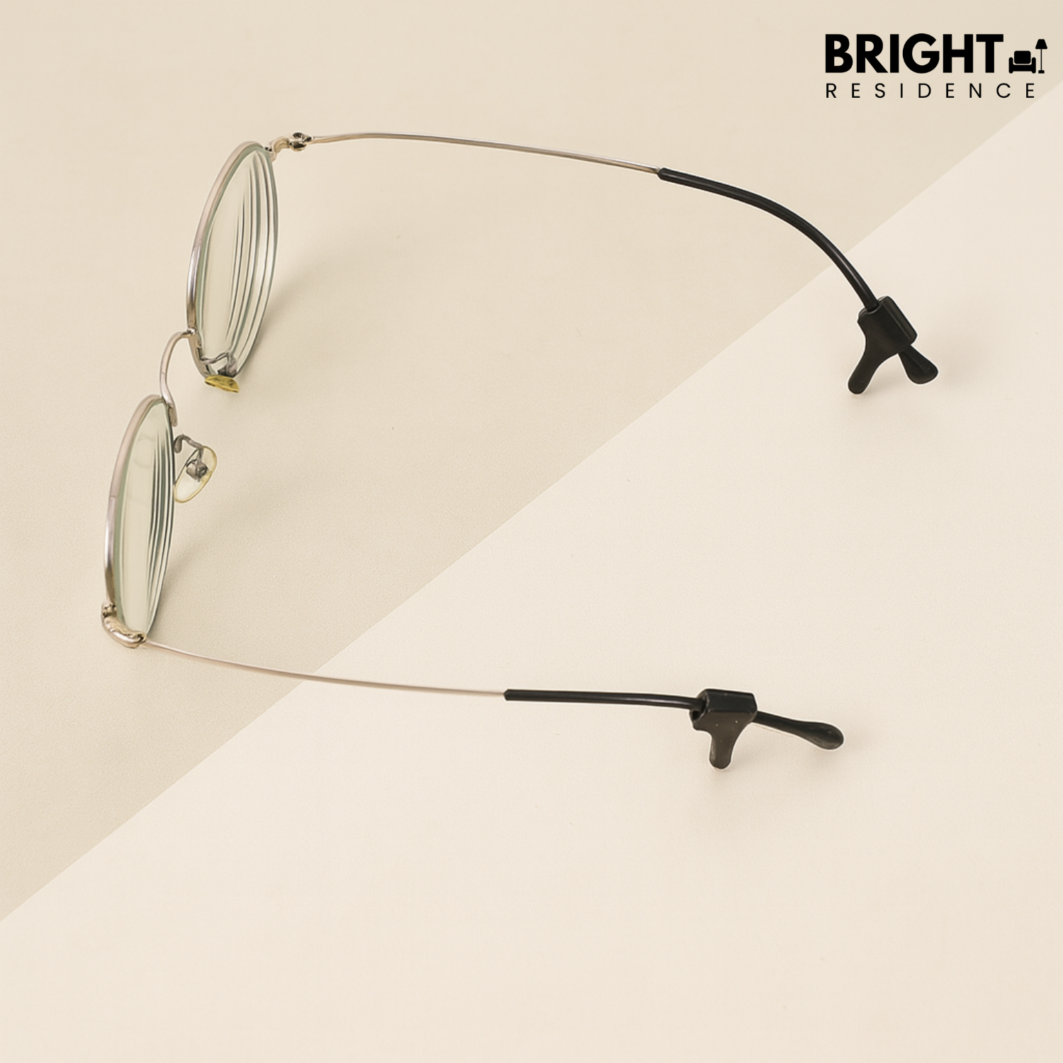 2+1 FREE | GripLens – Keep Your Glasses in Place All Day!