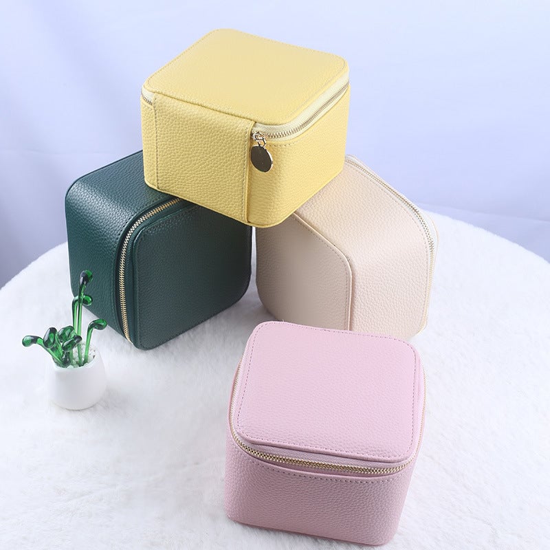 GlamCase – Your Jewelry, Safe & Stylish On the Go!