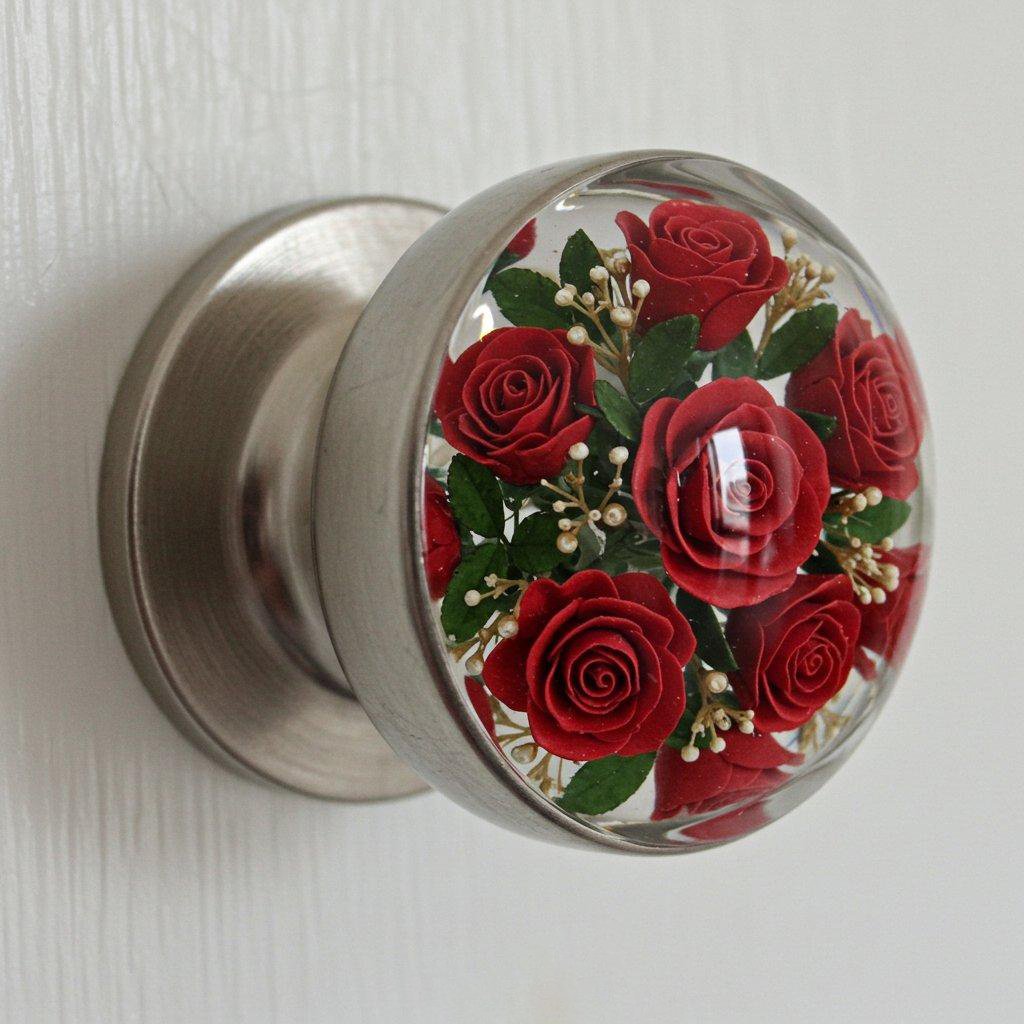 CharmGrip – Opening doors with style and character!