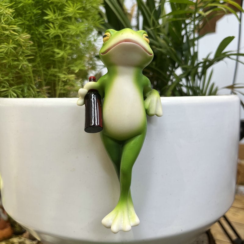 FrogWhimsy – A Tiny Frog with Big Garden Personality