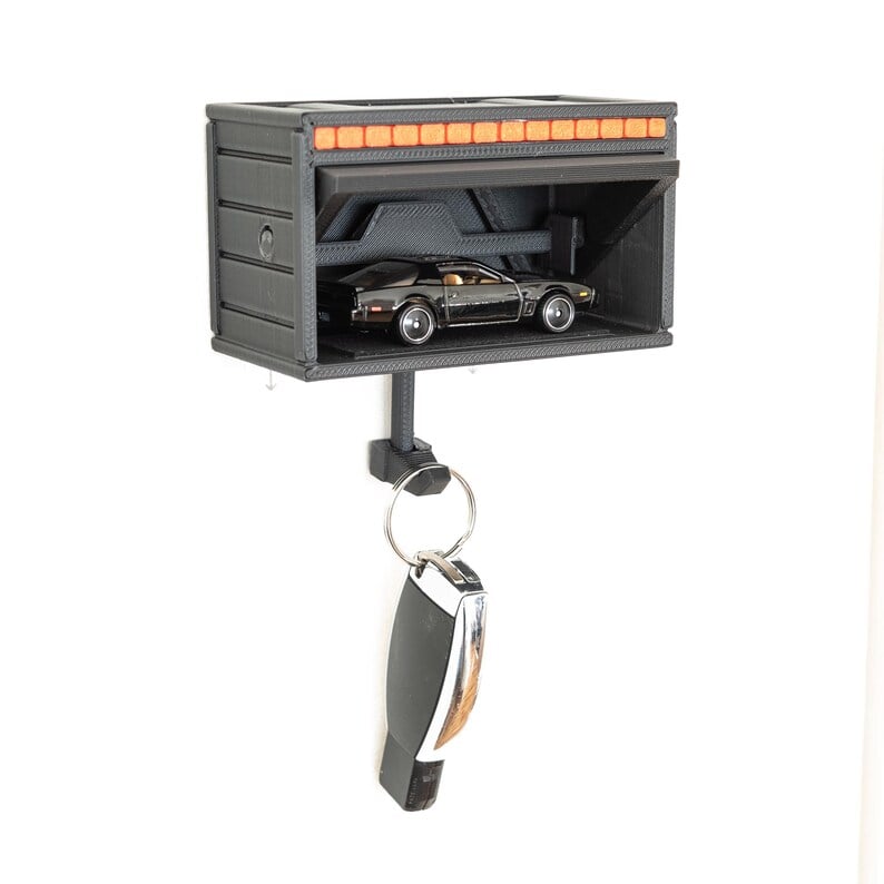 KeySwing – The Stylish, Moving Key Holder for Modern Homes