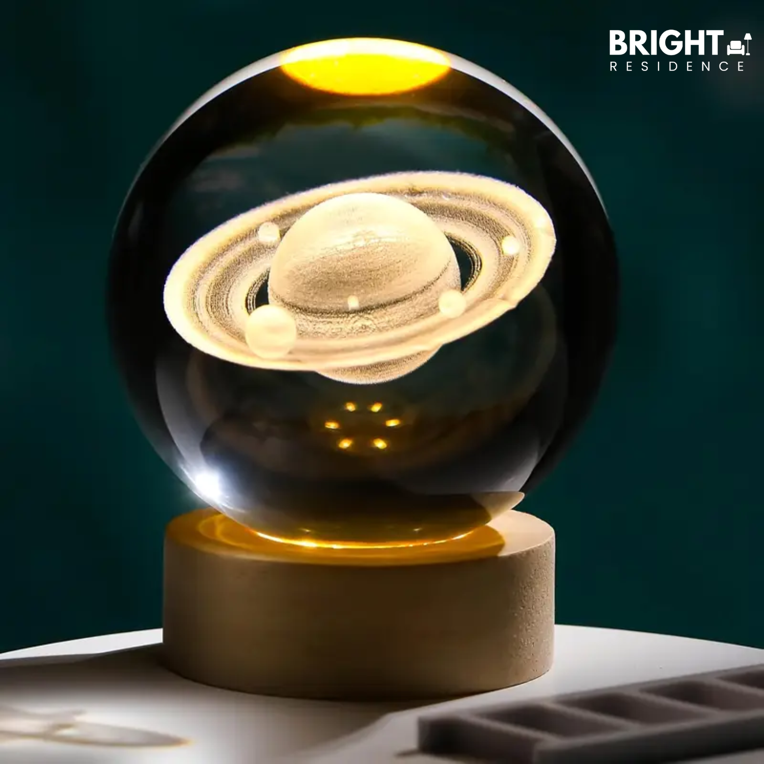 AuraSphere – The Enchanting Floating Lamp for Positive Energy