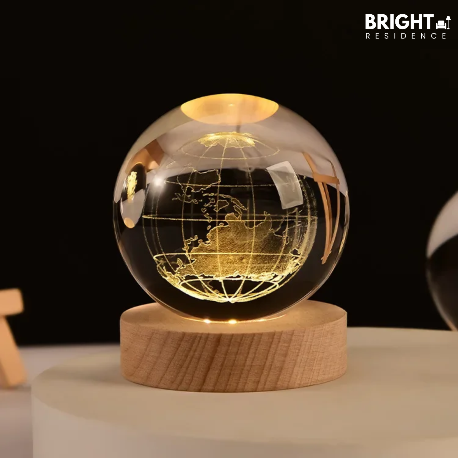 AuraSphere – The Enchanting Floating Lamp for Positive Energy