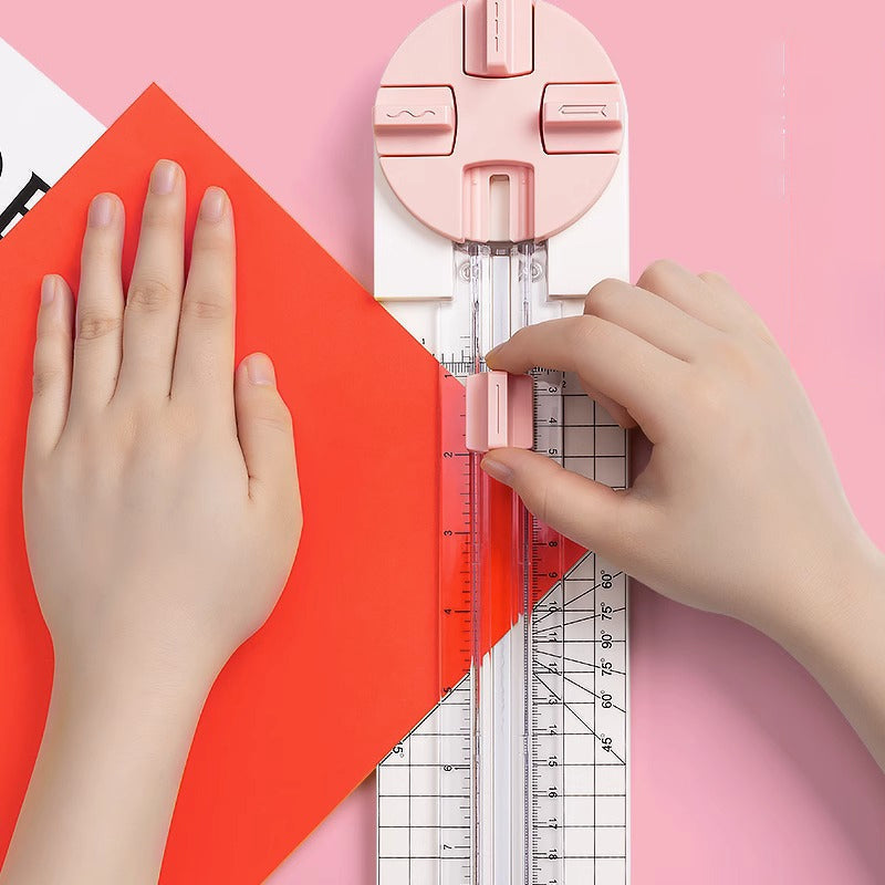 CutCrafts 4-in-1 – Precise Cuts for Unlimited Creativity