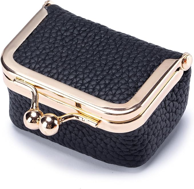 GlitzNest – Elegant Jewelry Storage for Travel & Everyday Chic