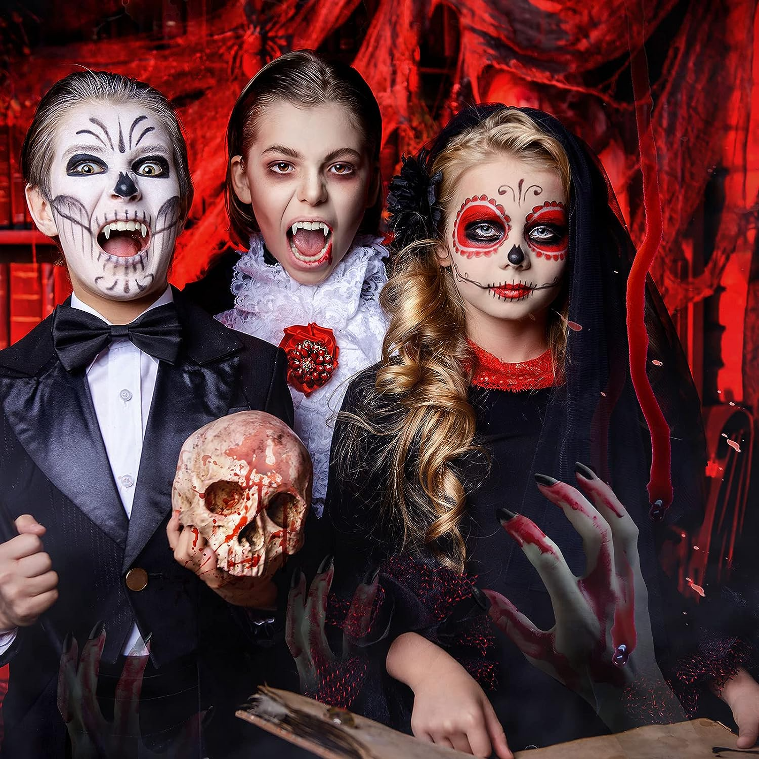 NightFangs – The most realistic vampire teeth for Halloween!