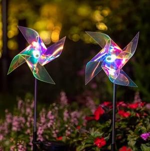 1+1 FREE | SpinGlow - Play of colors & movement for your garden at night