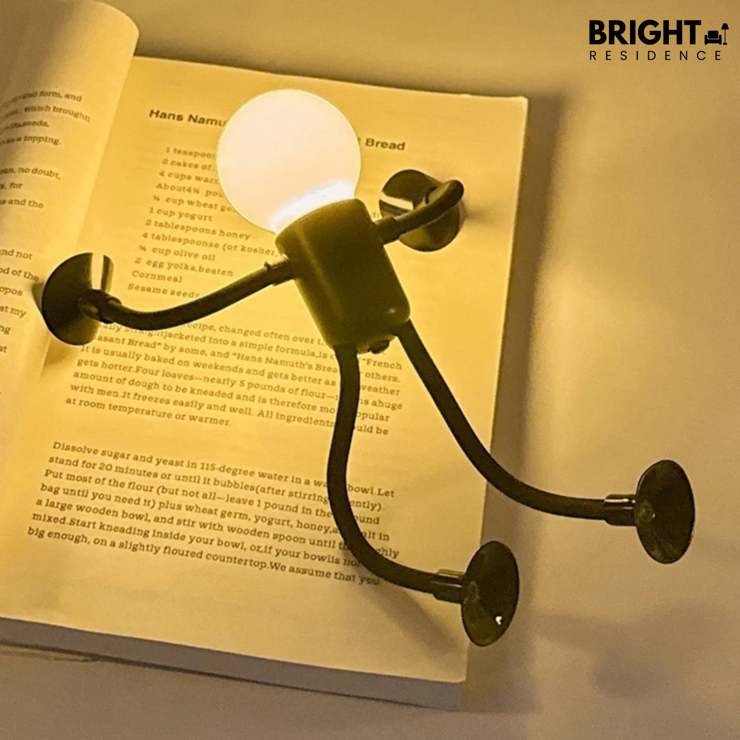 RoboBeam - Funny robot lamp