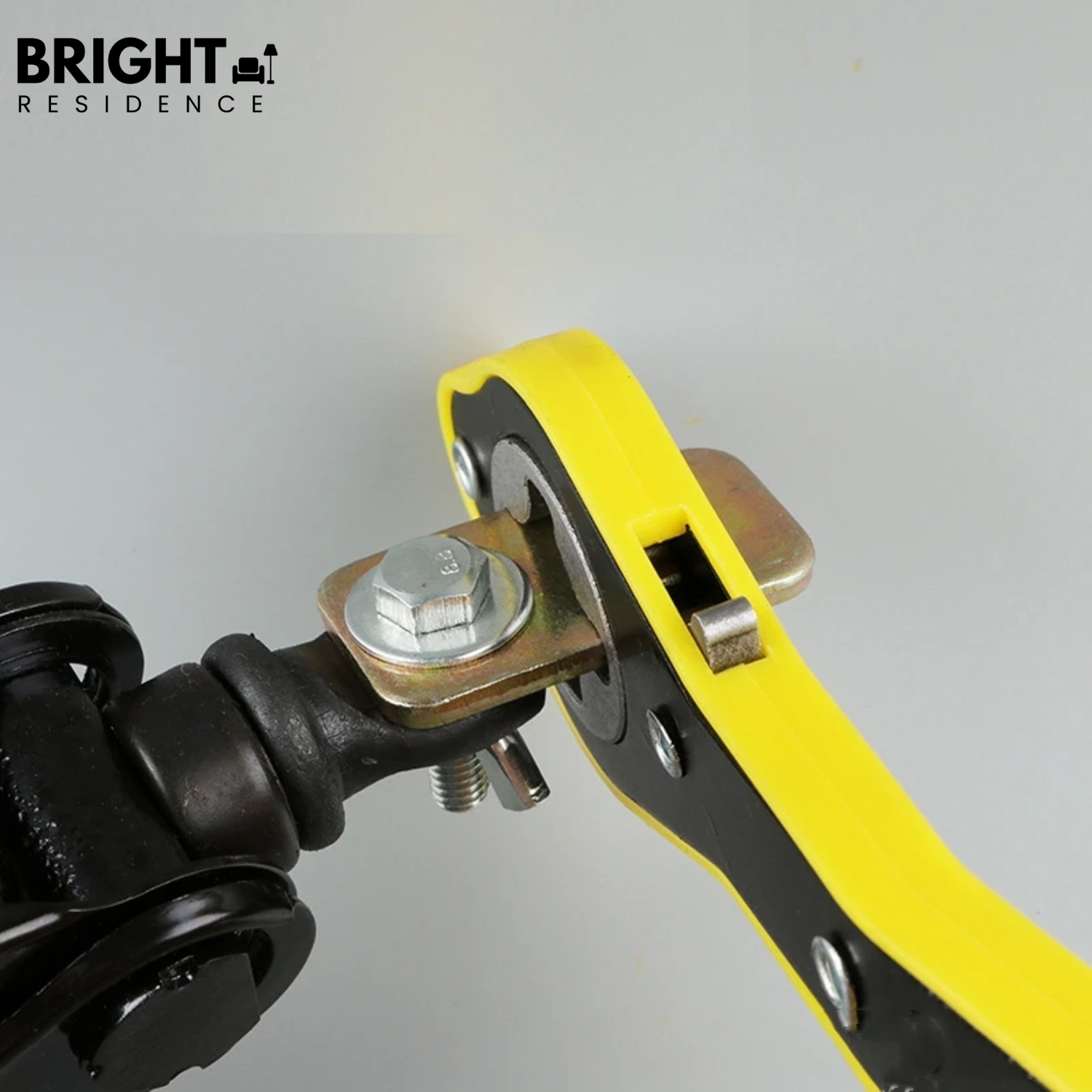 QuickLift - change tires in seconds, without effort!