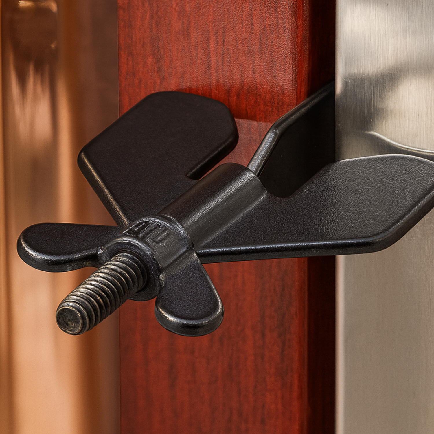 SafeStay – Your portable door lock for on the go!