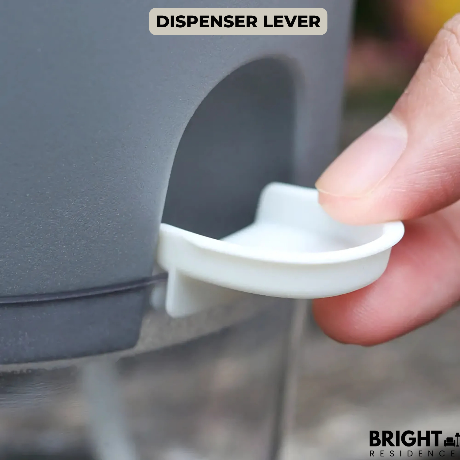 PlanterFlow™ - Self-watering planters