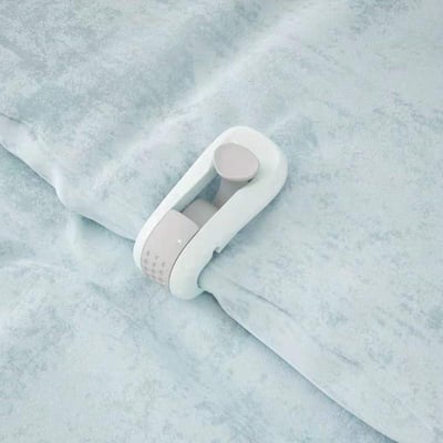 6+6 FREE | ClipNest - No more slipped blankets in bed