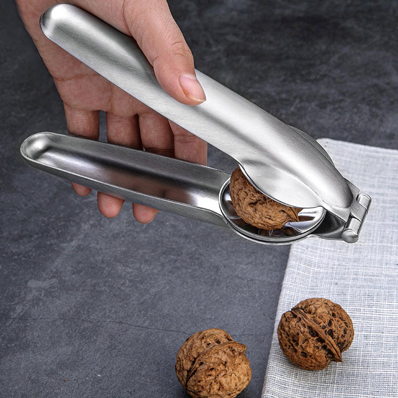 NutCrack – The Ultimate Nutcracker for Every Kitchen