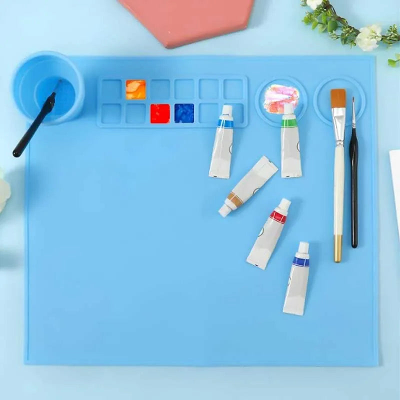 ArtMat - order, color and creativity in one mat