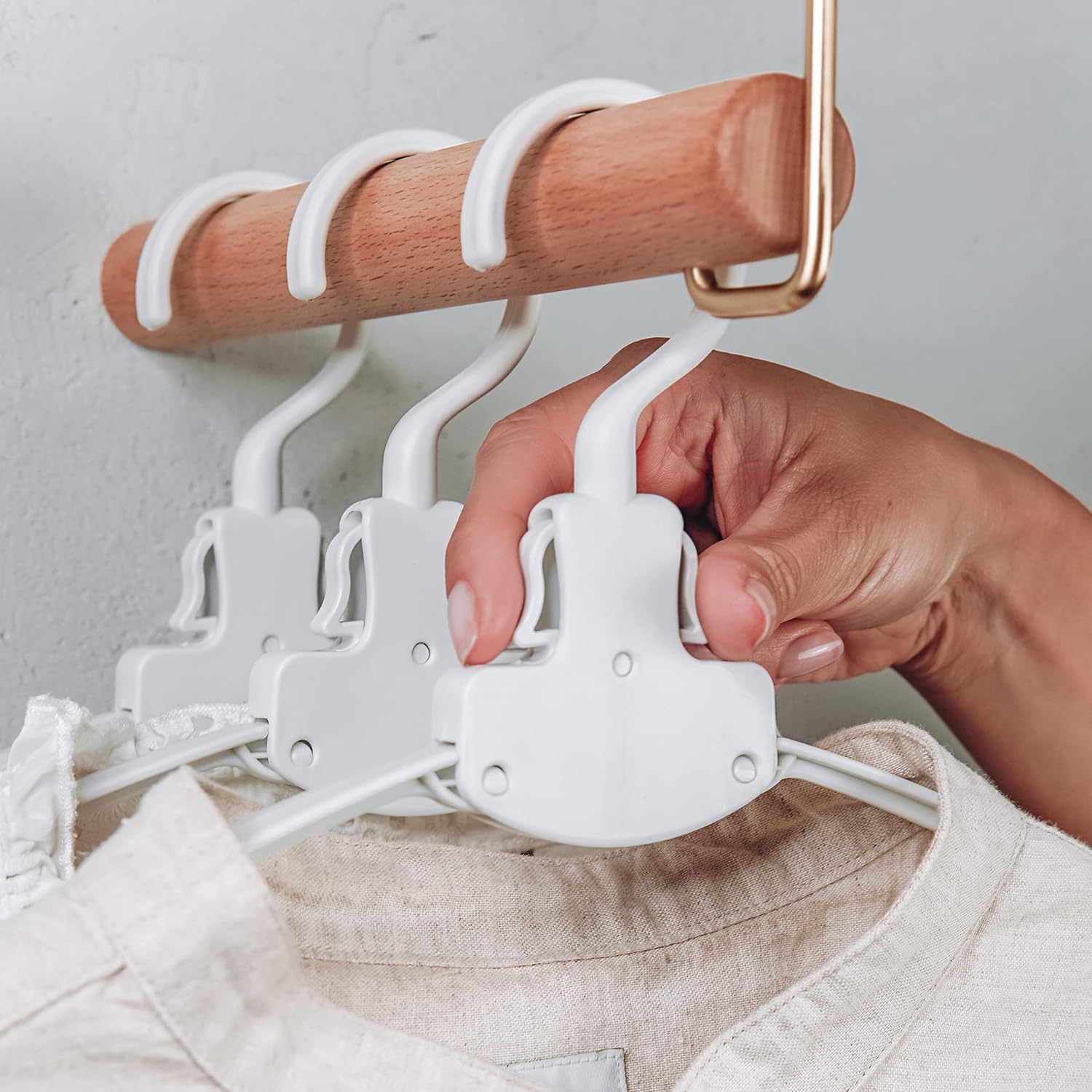 ClothSaver - Foldable clothes hangers