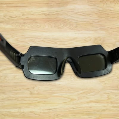 WeldSafe – Protect Your Eyes with Smart Auto-Dimming!