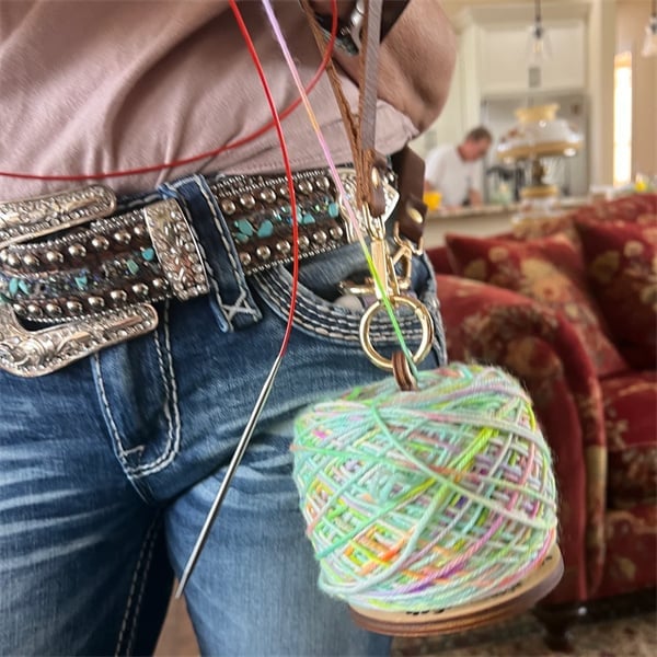 YarnMate - yarn always to hand on the go