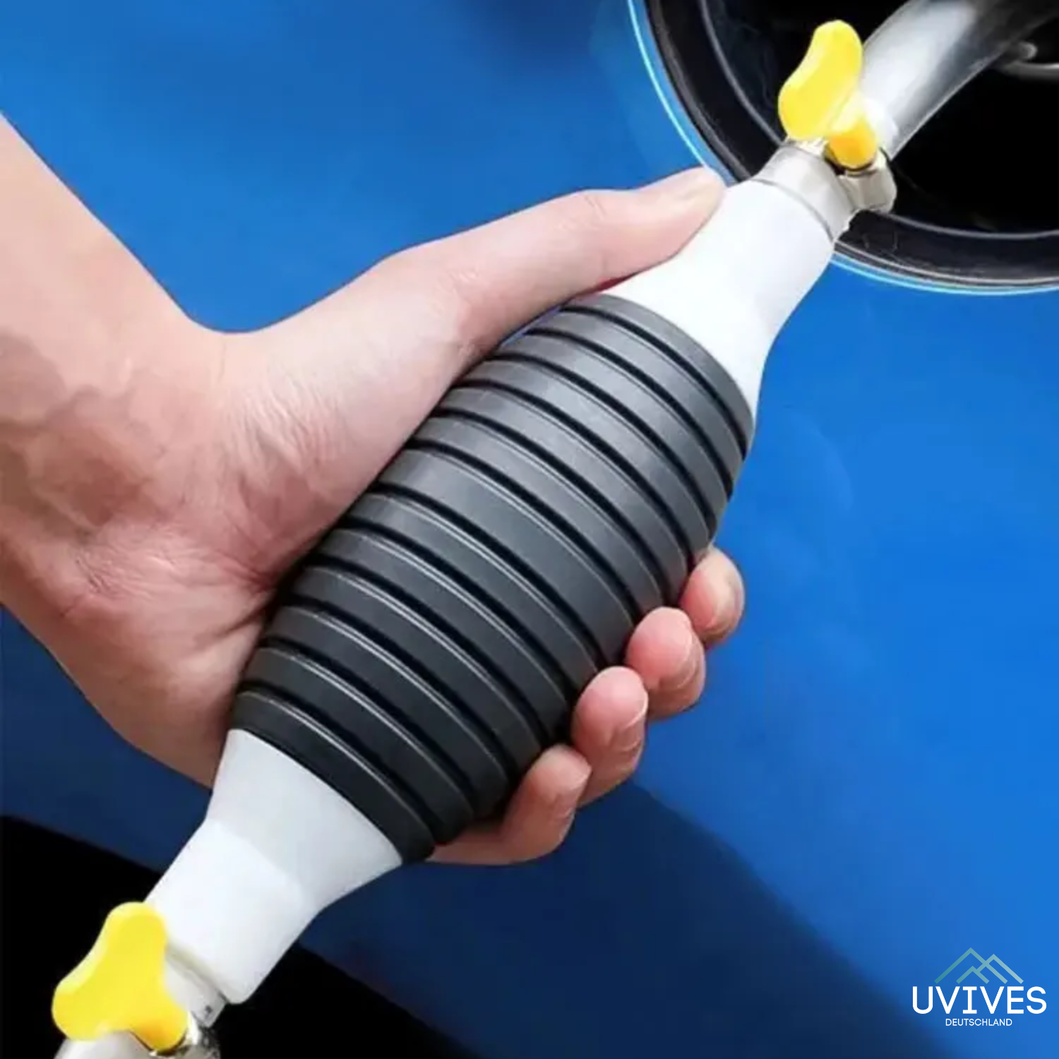 FlexiPump – The Hand Pump for Quick and Easy Liquid Transfer