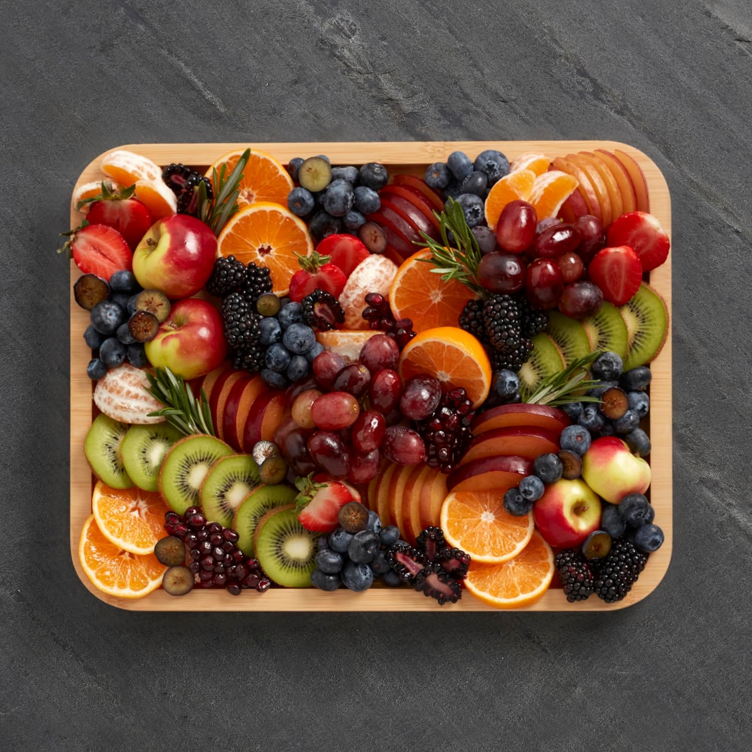 FreshFeast – Serve Like a Hosting Pro!