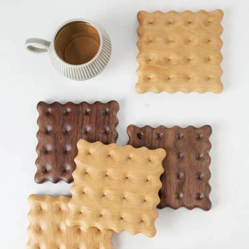 BiscWood™ - Stylish coasters in cookie design!