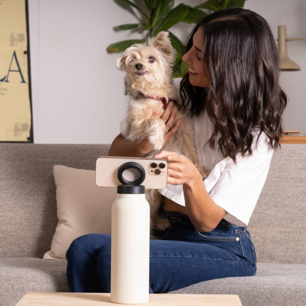 HydraGrip Flask – The Ultimate Hands-Free Hydration Companion