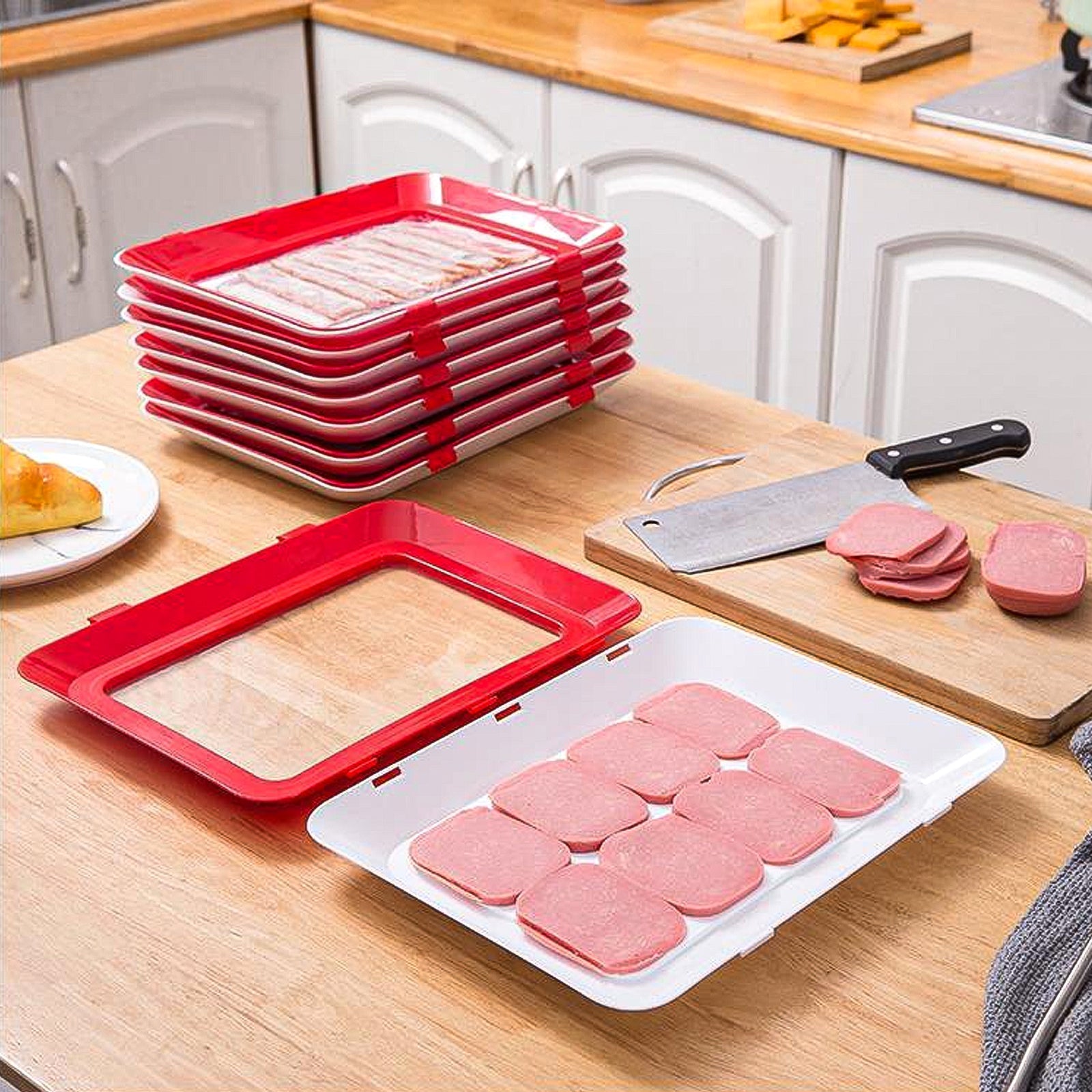 2+1 FREE | SealTray - Creative tray for food preservation