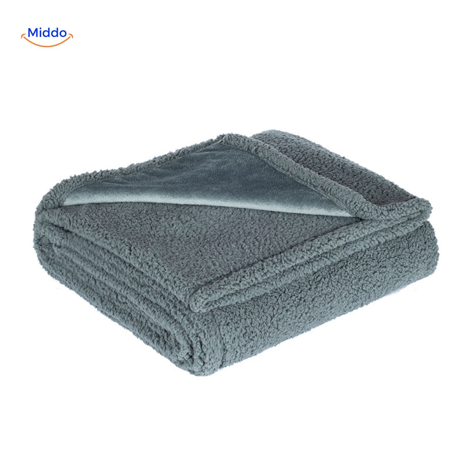 CozyDry – The discreet, waterproof comfort blanket made of cotton velour