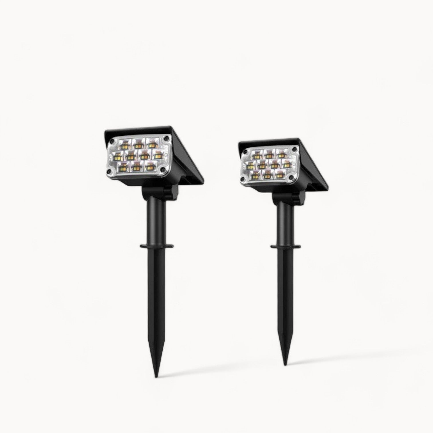 GlowSpike - Wireless solar garden spotlights for atmospheric outdoor lighting