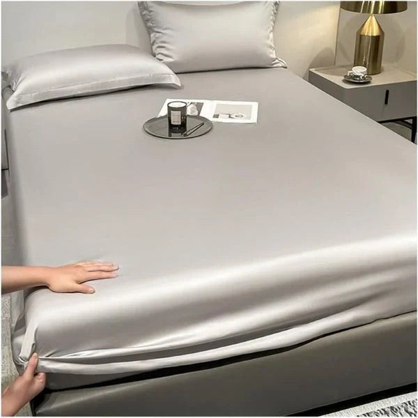 DreamSilk Set – The Ultimate Silk-Feel Bedding for Restful Nights