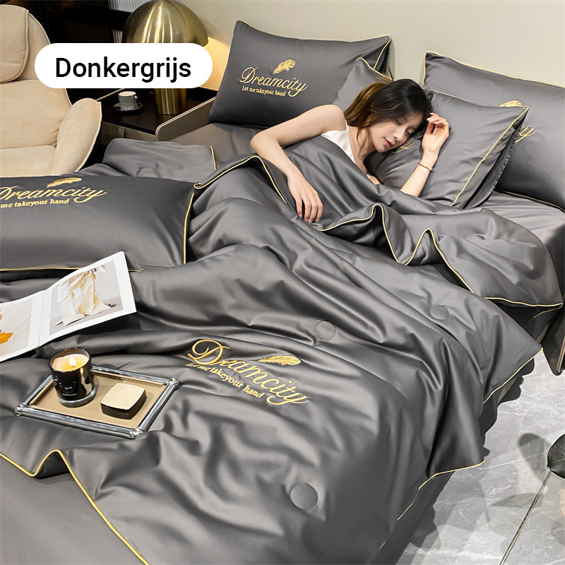 CoolBreeze – Ice Silk Cooling Duvet for Ultimate Sleep Comfort